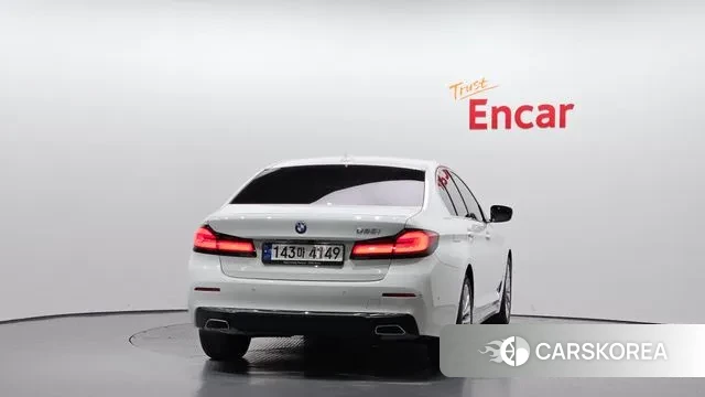 BMW 5 Series (G30) id 3218059 из Кореи 14