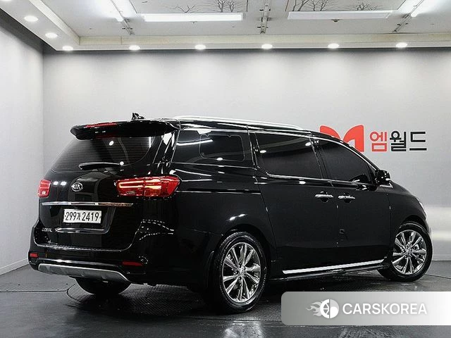 Kia The New Carnival id 4384607 из Кореи 14