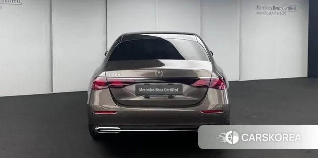 Mercedes-Benz E-Class W214 id 3775833 из Кореи 11