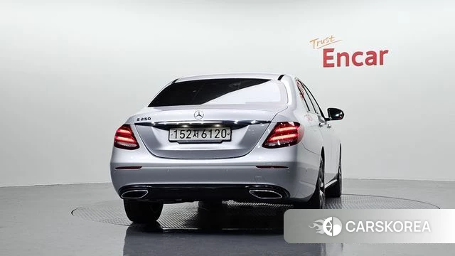 Mercedes-Benz E-Class W213 id 3916549 из Кореи 14