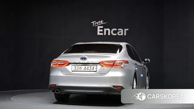 Toyota Camry (XV70) id 3330807 из Кореи 14