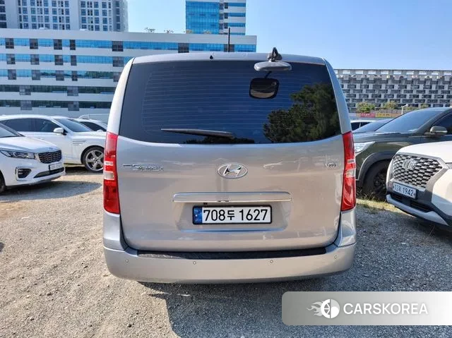 Hyundai The New Grand Starex id 3236316 из Кореи 11