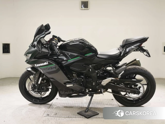 Kawasaki ZX-4R SE 2025 из Японии
