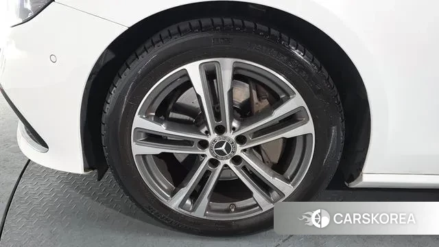 Mercedes-Benz E-Class W213 id 3498704 из Кореи 14