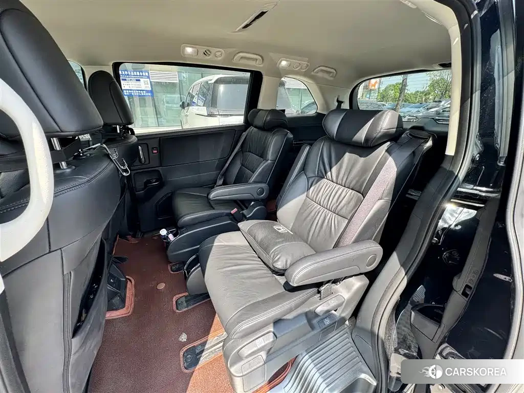 Honda Odyssey 2024 Черный из Китая, фото 4
