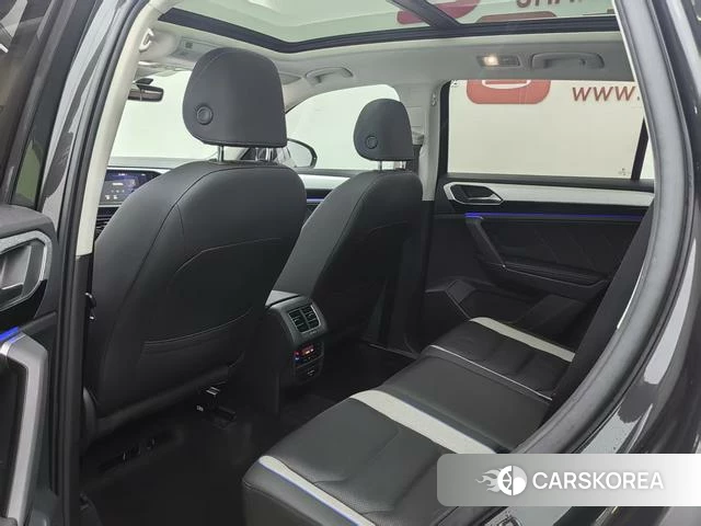 Volkswagen Tanyue GTE 2021 Черный из Китая, фото 4