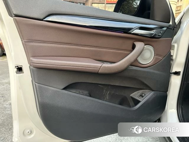 BMW X1 id 4276722 из Китая 12