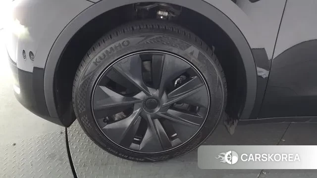 Tesla Model Y id 3745381 из Кореи 14