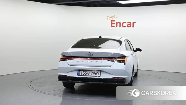 Hyundai Avante Hybrid (CN7) id 3954200 из Кореи 14