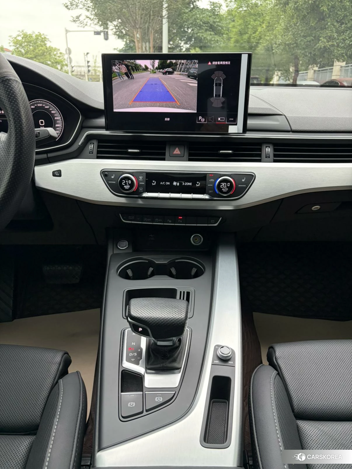 Audi A4L id 4426687 из Китая 9