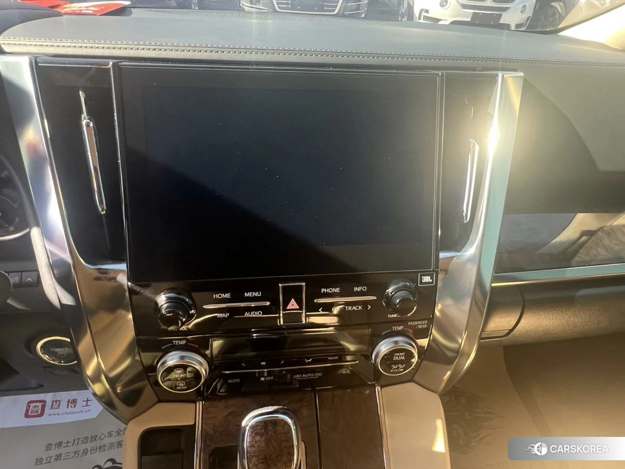 Toyota Elfa id 4426758 из Китая 8