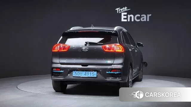 Kia Niro EV id 3748199 из Кореи 14