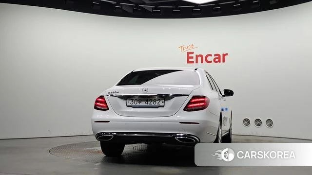 Mercedes-Benz E-Class W213 id 4751019 из Кореи 26