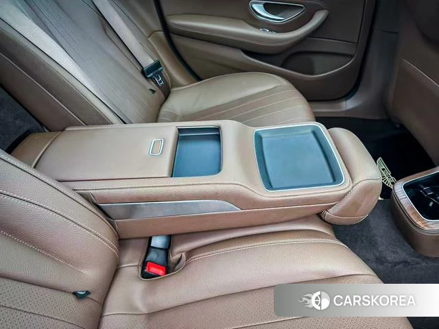 Mercedes-Benz E-class id 4307069 из Китая 17