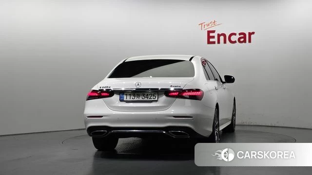 Mercedes-Benz E-Class W213 id 4542565 из Кореи 26