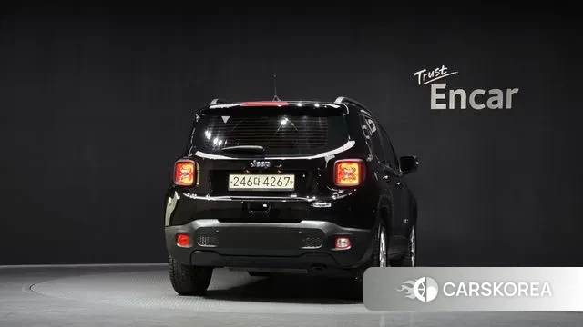 Jeep Renegade id 3718224 из Кореи 14