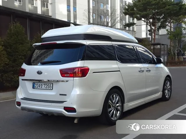 Kia The New Carnival id 3552854 из Кореи 14