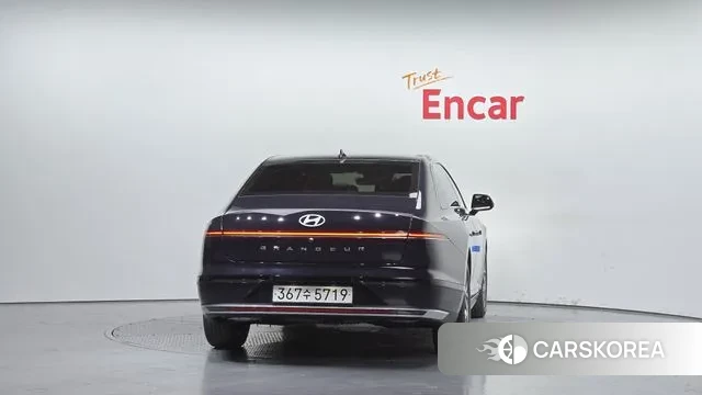 Hyundai Grandeur (GN7) id 3147262 из Кореи 14