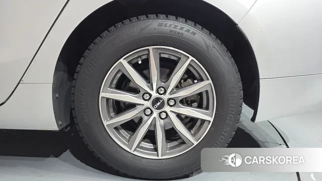 Toyota Prius 4th Generation id 3773071 из Кореи 14