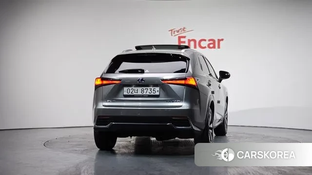 Lexus NX300h id 3754287 из Кореи 14