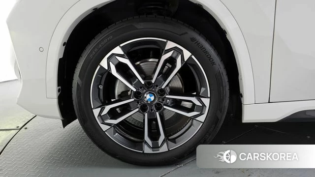 BMW X1 (U11) id 4394897 из Кореи 31