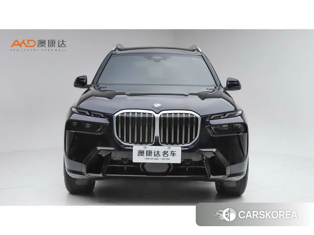 BMW X7 2023 Черный из Китая, фото 5