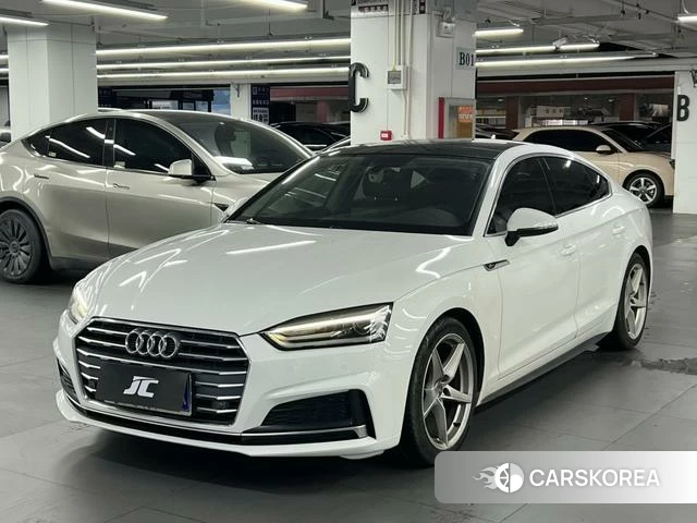 Audi A5 2018 Белый из Китая, фото 5