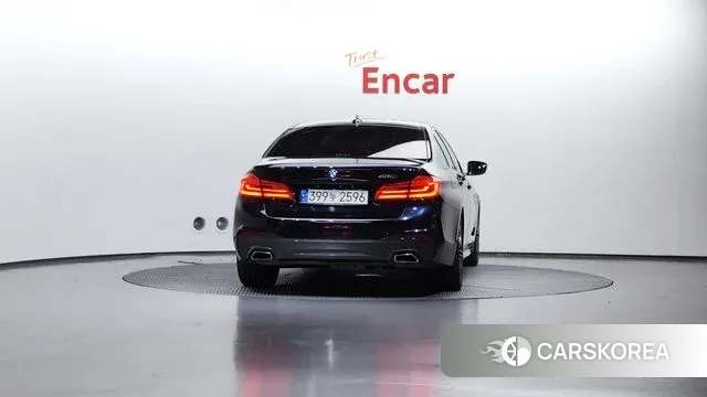 BMW 5 Series (G30) id 3396675 из Кореи 14