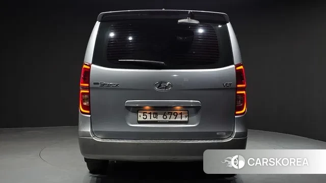 Hyundai The New Grand Starex id 3789389 из Кореи 14
