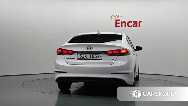 Hyundai Avante AD id 4520706 из Кореи 28