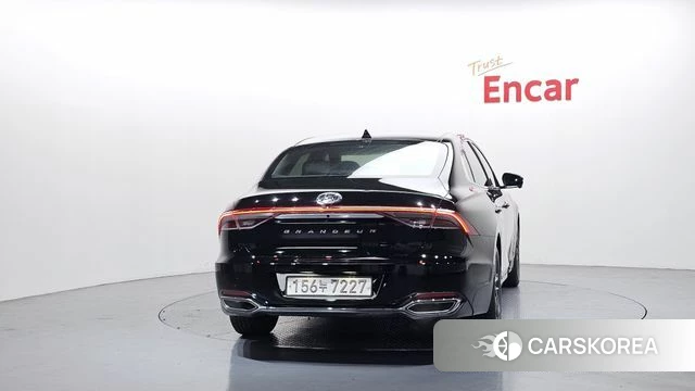 Hyundai The New Grandeur IG id 3872457 из Кореи 14