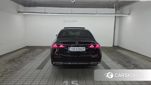 Mercedes-Benz E-Class W214 id 4842467 из Кореи 14