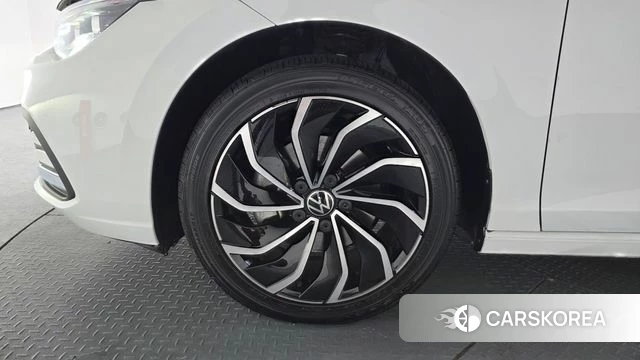 Volkswagen Golf 8th Generation id 3832010 из Кореи 14