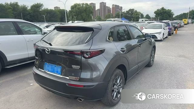 Mazda CX-30 2021 Темно-серый из Китая, фото 4