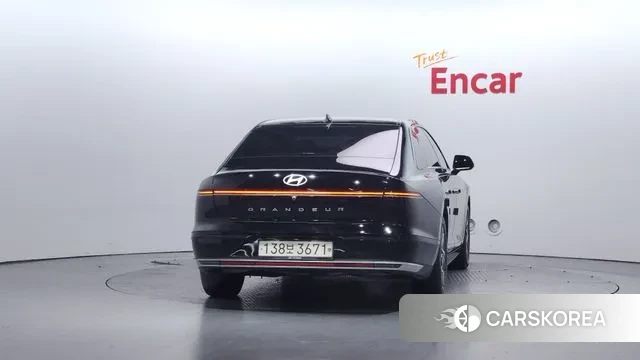 Hyundai Grandeur (GN7) id 3467438 из Кореи 14