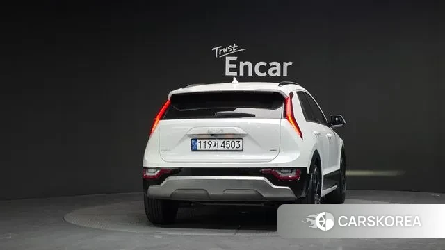 Kia Di Ol Nu Niro id 3770533 из Кореи 14