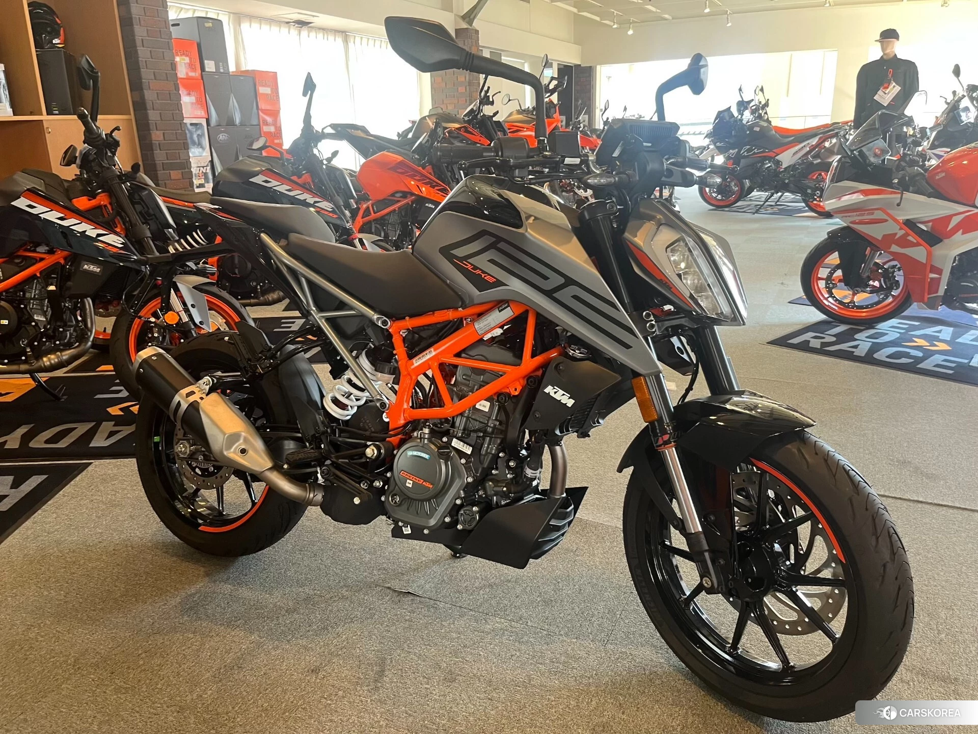 KTM 125 DUKE 2022 из Японии, фото 2