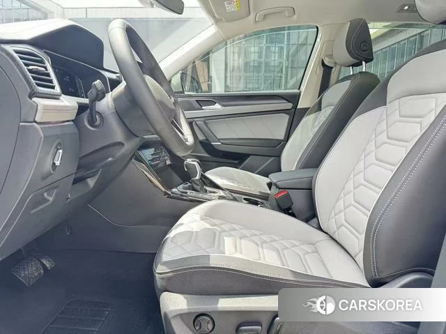 Volkswagen Tanyue 2024 Белый из Китая, фото 4