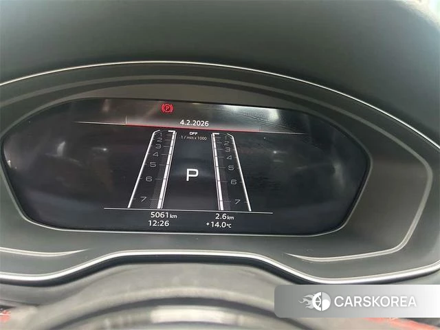 Audi RS 5 id 4333659 из Китая 9