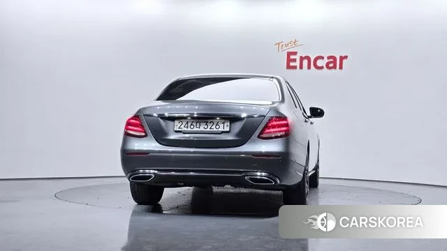 Mercedes-Benz E-Class W213 id 3646976 из Кореи 14