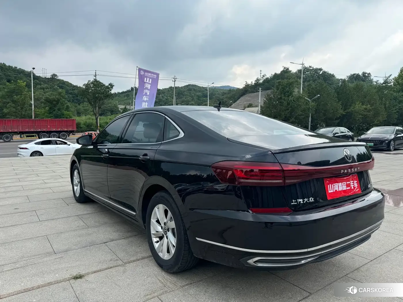 Volkswagen Passat id 4644508 из Китая 14