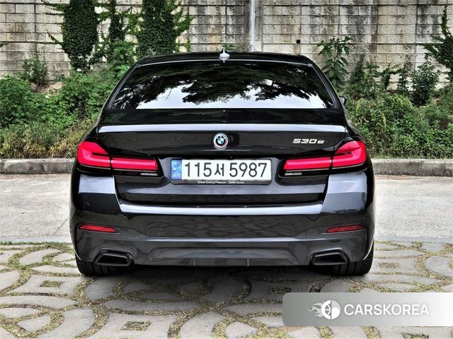 BMW 5 Series (G30) id 4409063 из Кореи 14