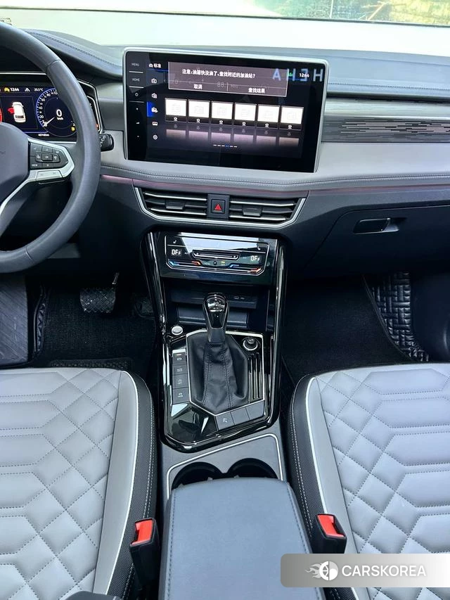 Volkswagen Tanyue 2023 Черный из Китая, фото 6
