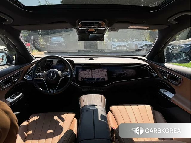 Mercedes-Benz E-class PHEV 2024 Черный из Китая, фото 6