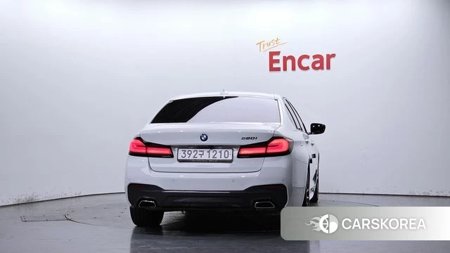 BMW 5 Series (G30) id 4854617 из Кореи 25