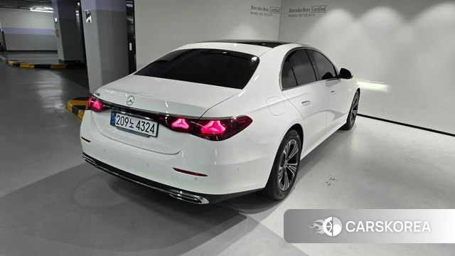 Mercedes-Benz E-Class W214 id 4474288 из Кореи 14
