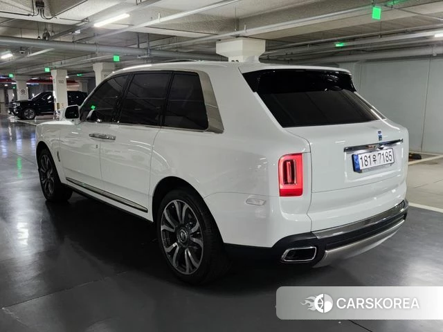 Rolls-Royce Cullinan id 4745607 из Кореи 14