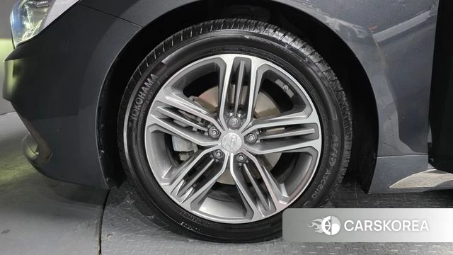 Hyundai Grandeur IG id 3808129 из Кореи 14