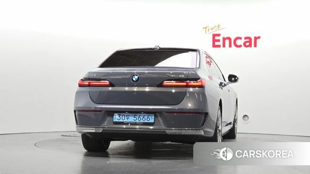 BMW i7 (G70) id 4735270 из Кореи 29