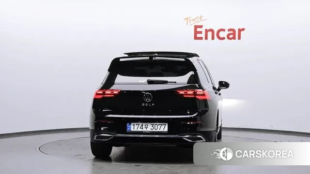 Volkswagen Golf 8th Generation id 3690871 из Кореи 14